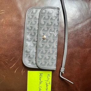 Goyard St. Louis pouch grey